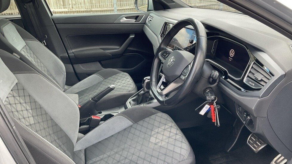Used Volkswagen Polo 2022 for sale - 76015257: Photo 26