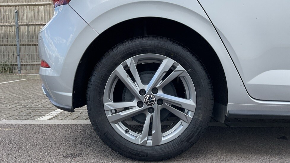 Used Volkswagen Polo 2022 for sale - 76015257: Photo 5