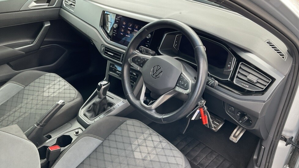 Used Volkswagen Polo 2022 for sale - 76015257: Photo 6