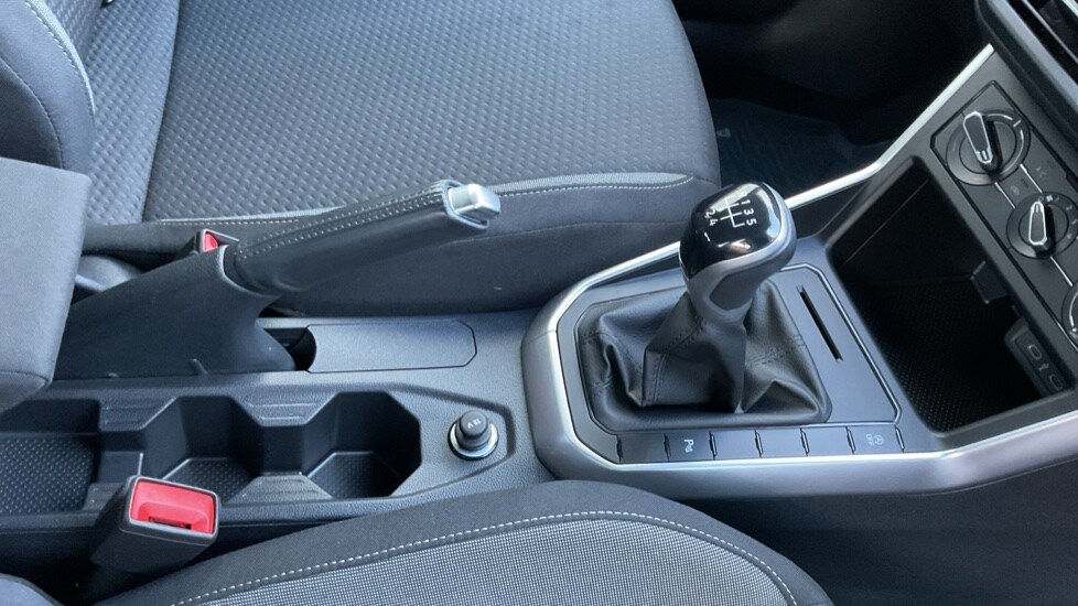 Used Volkswagen Polo 2023 for sale - 77043028: Photo 35