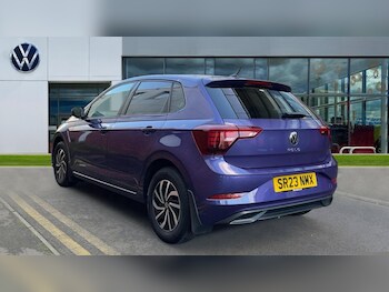 Used Volkswagen Polo 2023 for sale - 77043028: Photo