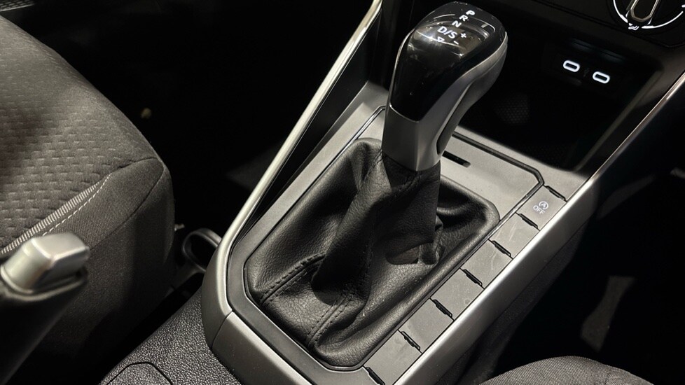 Used Volkswagen Polo 2023 for sale - 76766289: Photo 30