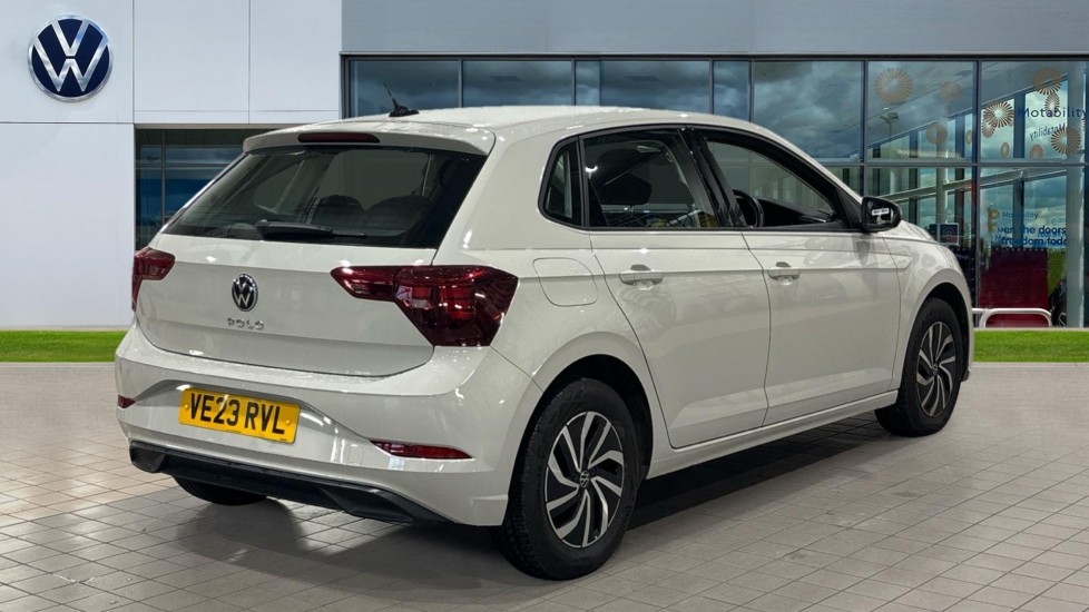 Used Volkswagen Polo 2023 for sale - 76766289: Photo 8