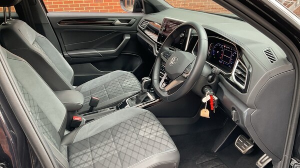 Used Volkswagen T-Roc 2024 for sale - 75751351: Photo 26