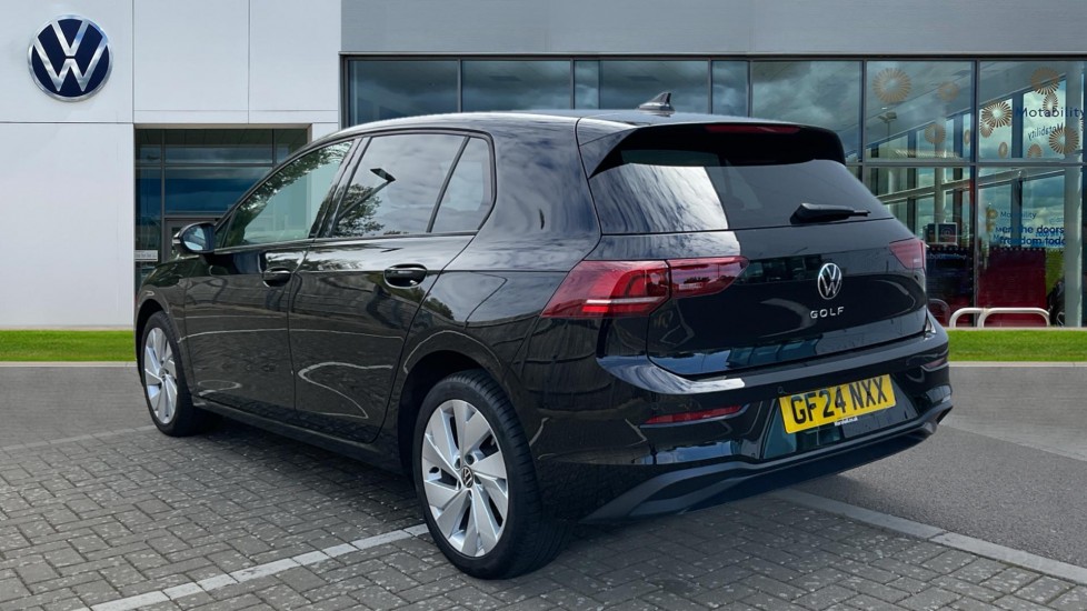 Used Volkswagen Golf 2024 for sale - 76400619: Photo 3