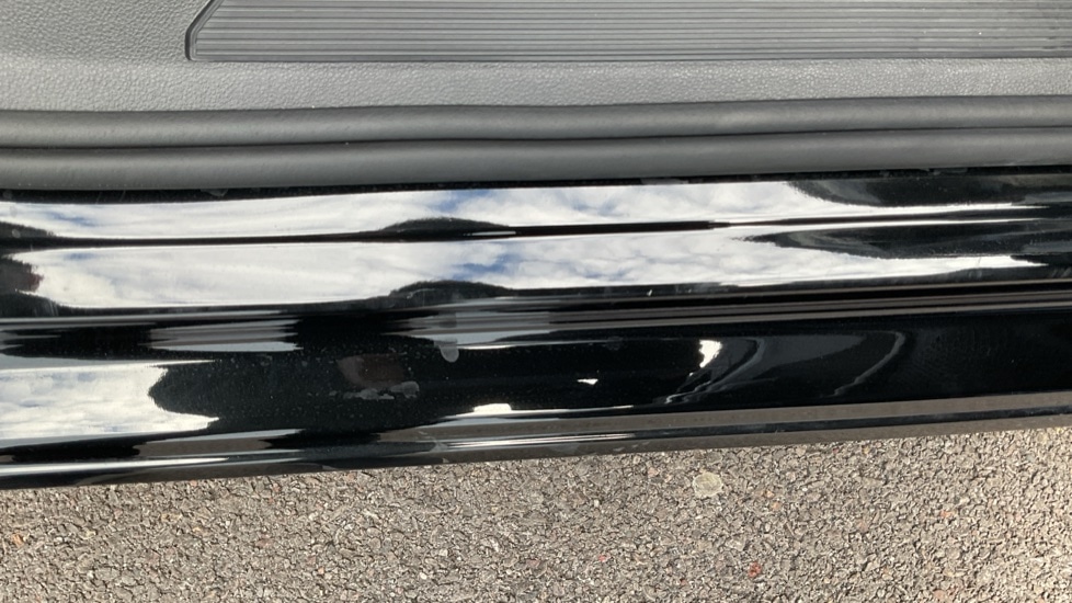 Used Volkswagen Golf 2024 for sale - 76400619: Photo 40