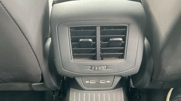 Used Volkswagen T-Roc 2025 for sale - 75440168: Photo 34