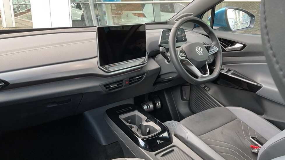 Used Volkswagen ID.4 2025 for sale - 75874053: Photo 2