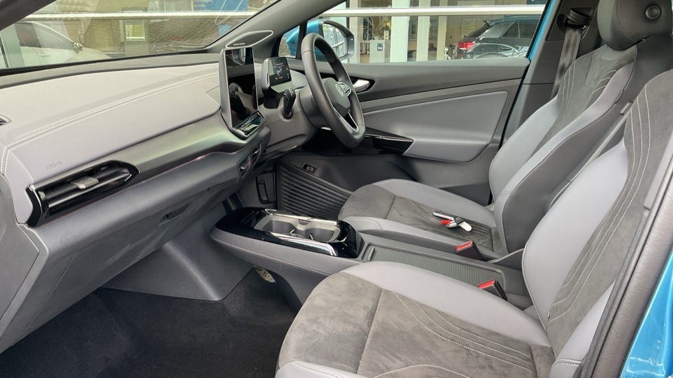 Used Volkswagen ID.4 2025 for sale - 75874053: Photo 28