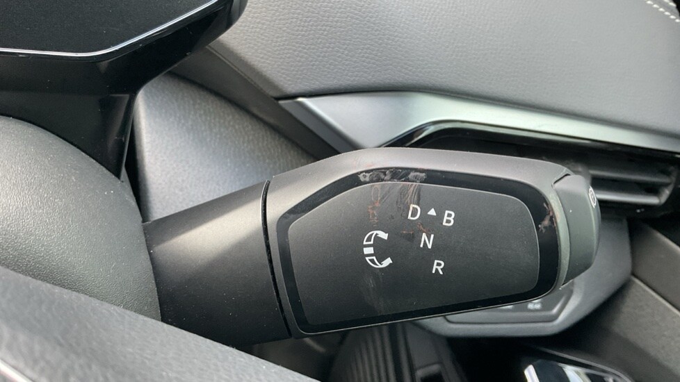 Used Volkswagen ID.4 2025 for sale - 75874053: Photo 32