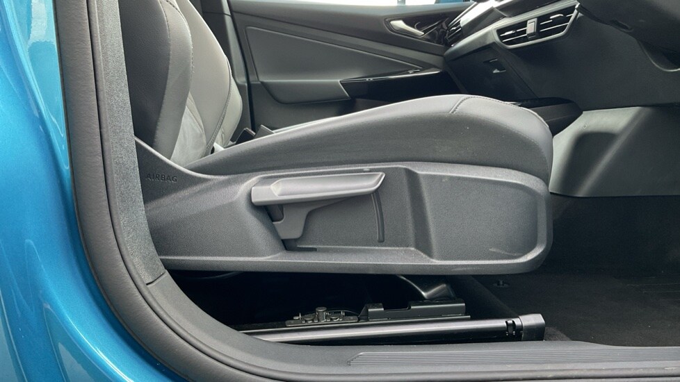 Used Volkswagen ID.4 2025 for sale - 75874053: Photo 39