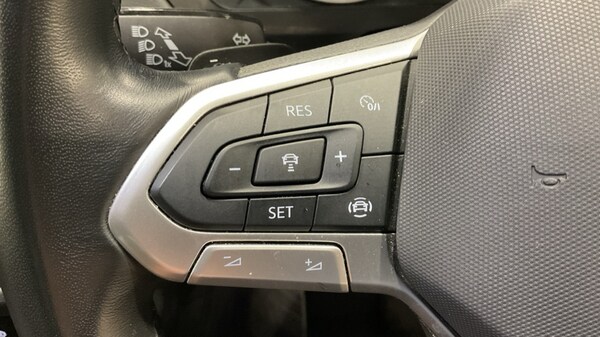 Used Volkswagen Tiguan 2022 for sale - 75722296: Photo 31