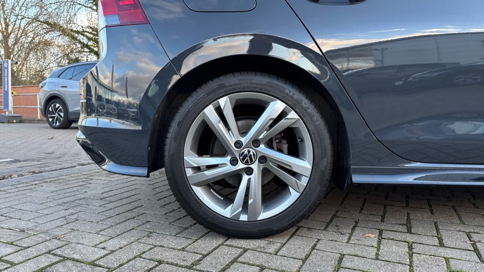 Used Volkswagen Golf 2023 for sale - 76766382: Photo 5