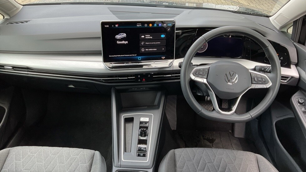 Used Volkswagen Golf 2025 for sale - 75943403: Photo 12