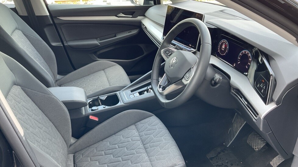 Used Volkswagen Golf 2025 for sale - 75943403: Photo 26