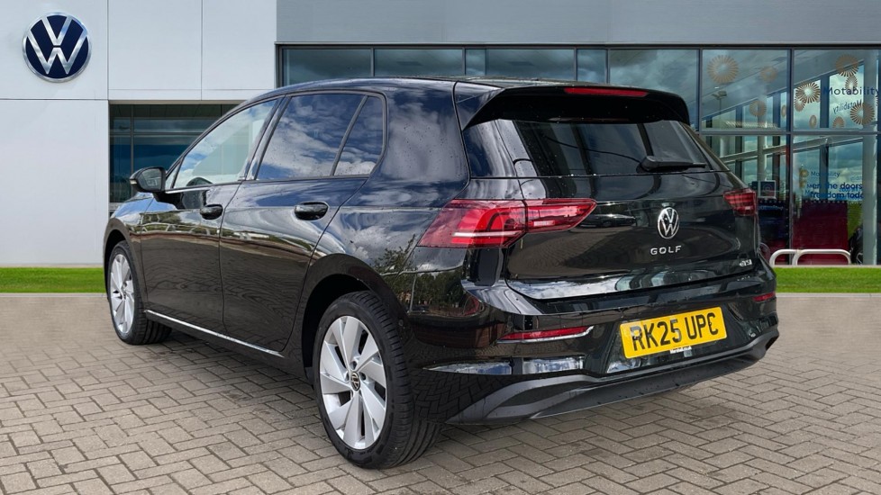 Used Volkswagen Golf 2025 for sale - 75943403: Photo 3