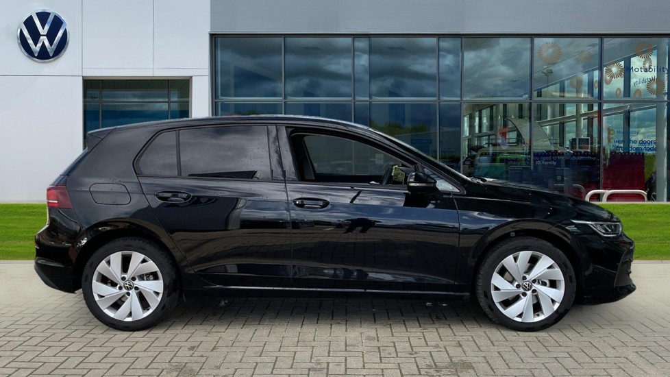 Used Volkswagen Golf 2025 for sale - 75943403: Photo 4