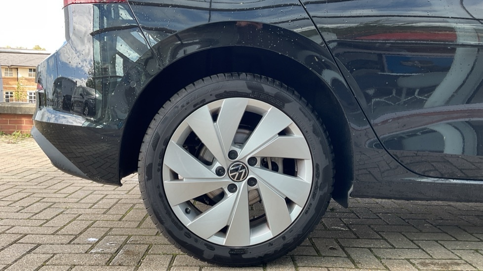 Used Volkswagen Golf 2025 for sale - 75943403: Photo 5
