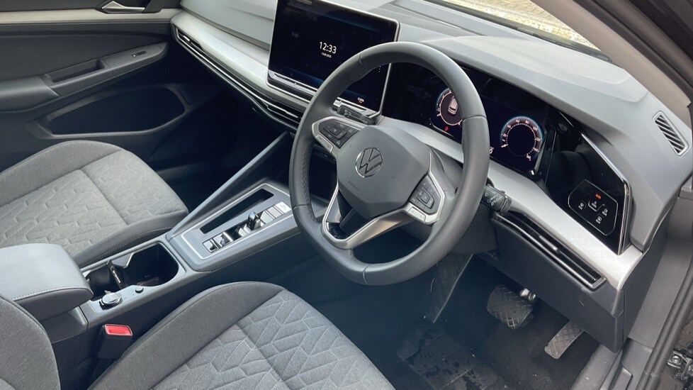 Used Volkswagen Golf 2025 for sale - 75943403: Photo 6