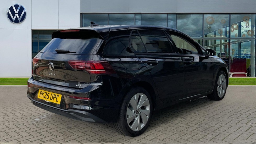Used Volkswagen Golf 2025 for sale - 75943403: Photo 8