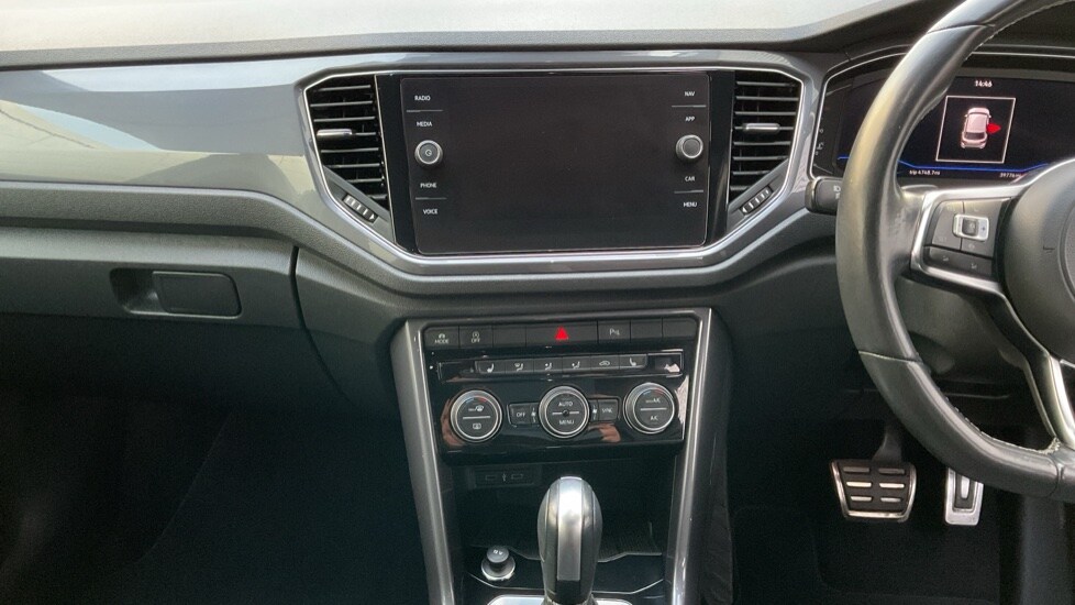 Used Volkswagen T-Roc 2021 for sale - 77082468: Photo 13