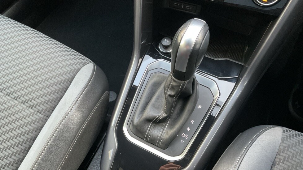 Used Volkswagen T-Roc 2021 for sale - 77082468: Photo 36