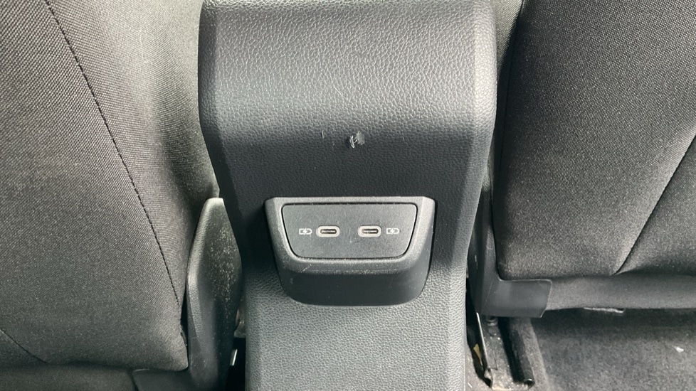 Used Volkswagen Polo 2022 for sale - 76552302: Photo 34