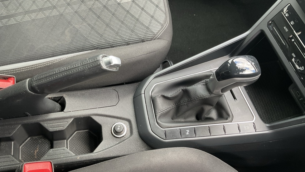 Used Volkswagen Polo 2022 for sale - 76552302: Photo 35