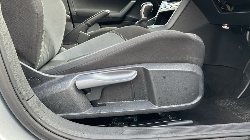 Used Volkswagen Polo 2022 for sale - 76552302: Photo 39