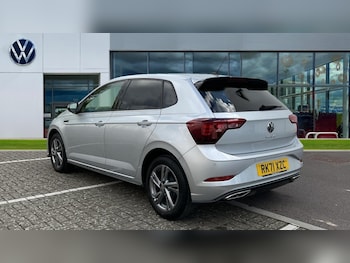 Used Volkswagen Polo 2022 for sale - 76552302: Photo