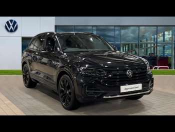 2020 - New V6 Black Edition 3.0 TSI 340PS 4MOTION 8-speed Auto Tiptronic 5 Door