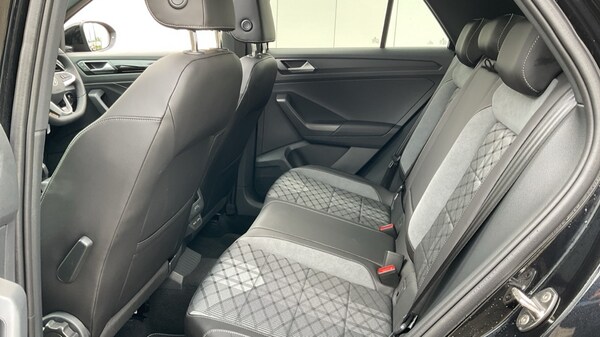 Used Volkswagen T-Roc 2025 for sale - 76092078: Photo 15