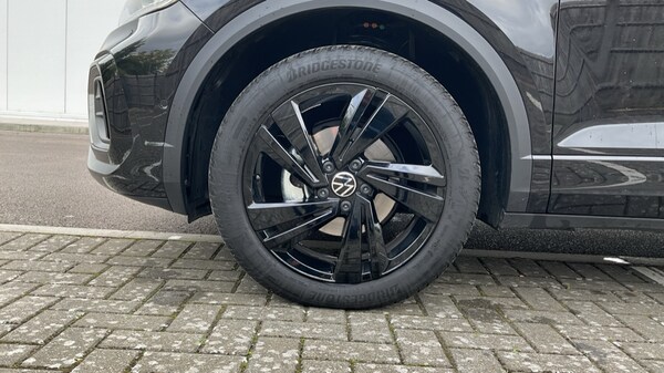 Used Volkswagen T-Roc 2025 for sale - 76092078: Photo 18