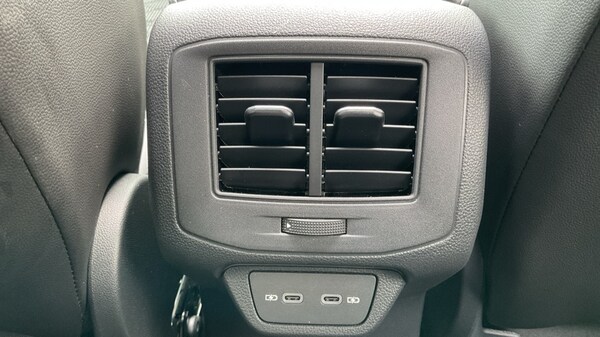 Used Volkswagen T-Roc 2025 for sale - 76092078: Photo 34