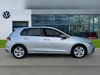 Used Volkswagen Golf 2023 for sale - 76954471: Photo