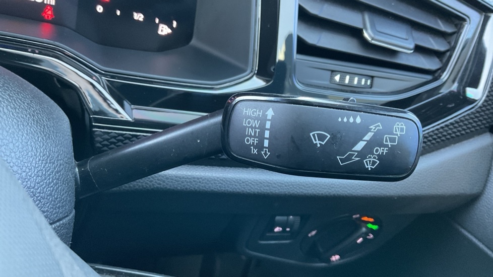 Used Volkswagen Polo 2024 for sale - 76766313: Photo 32