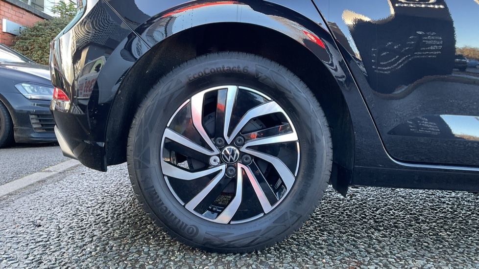 Used Volkswagen Polo 2024 for sale - 76766313: Photo 5