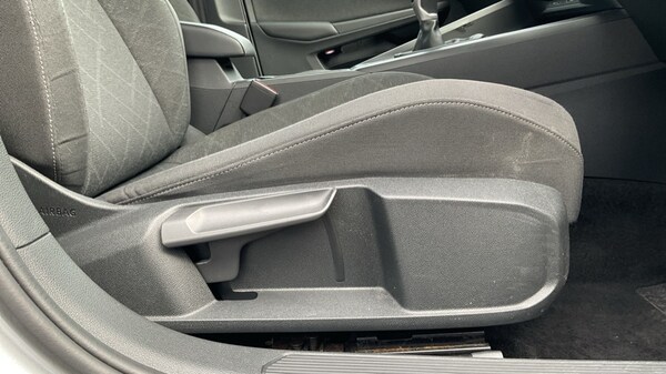 Used Volkswagen Golf 2023 for sale - 76074361: Photo 39