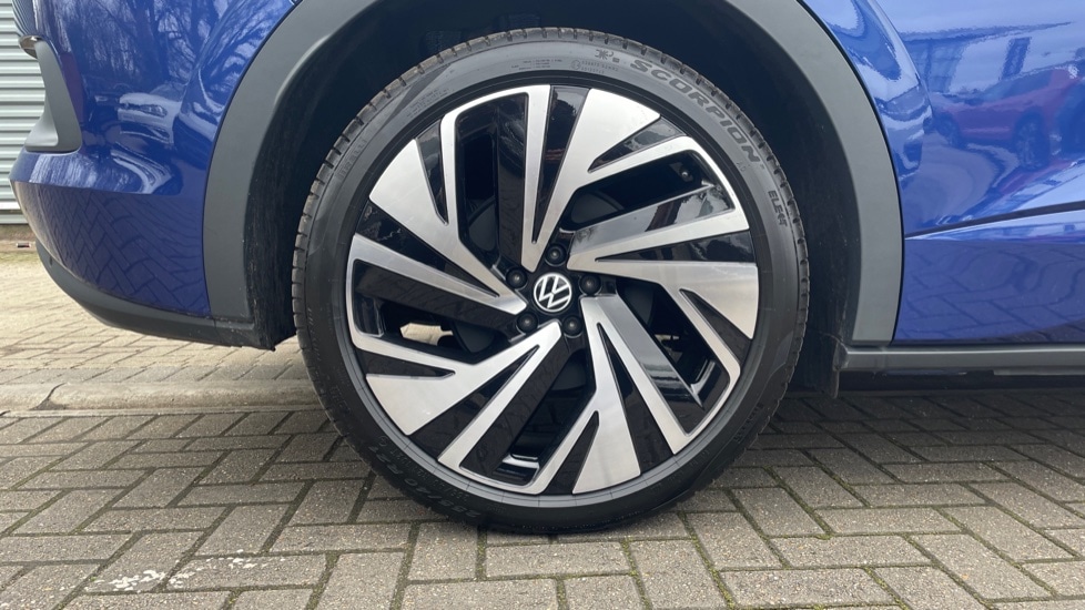 Used Volkswagen ID.5 2023 for sale - 76523463: Photo 5