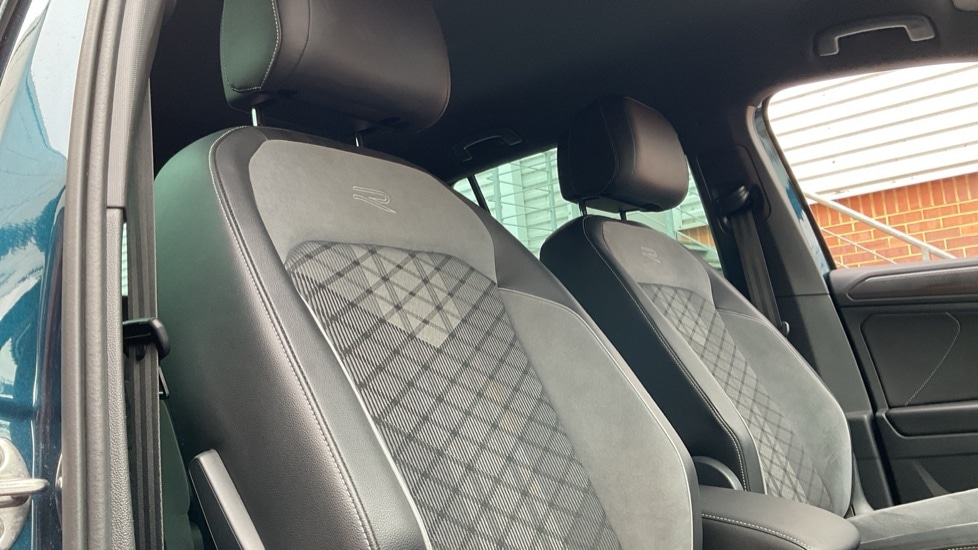 Used Volkswagen Tiguan 2021 for sale - 76096000: Photo 38