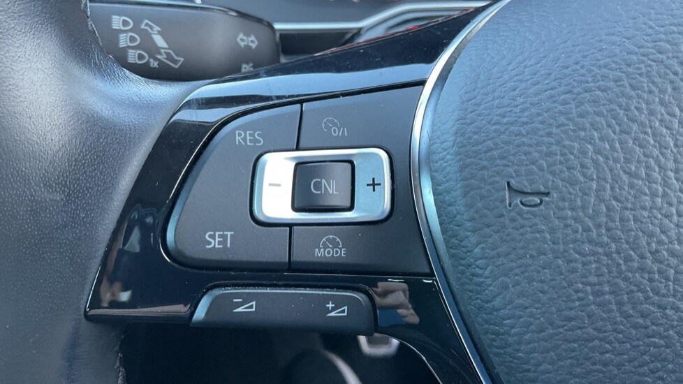 Used Volkswagen Polo 2021 for sale - 76092031: Photo 31