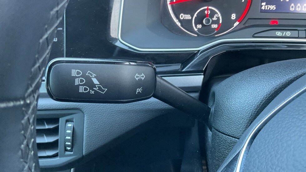 Used Volkswagen Polo 2021 for sale - 76092031: Photo 33