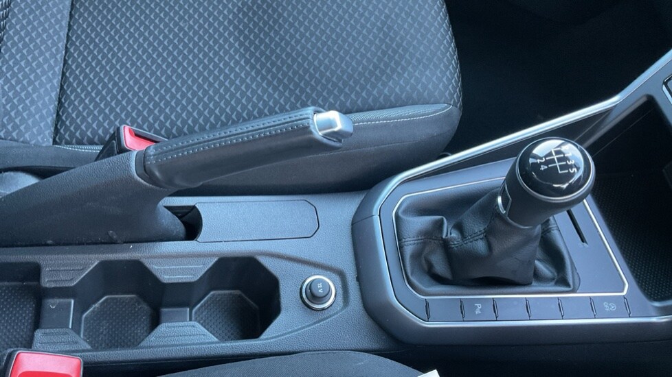 Used Volkswagen Polo 2021 for sale - 76092031: Photo 35