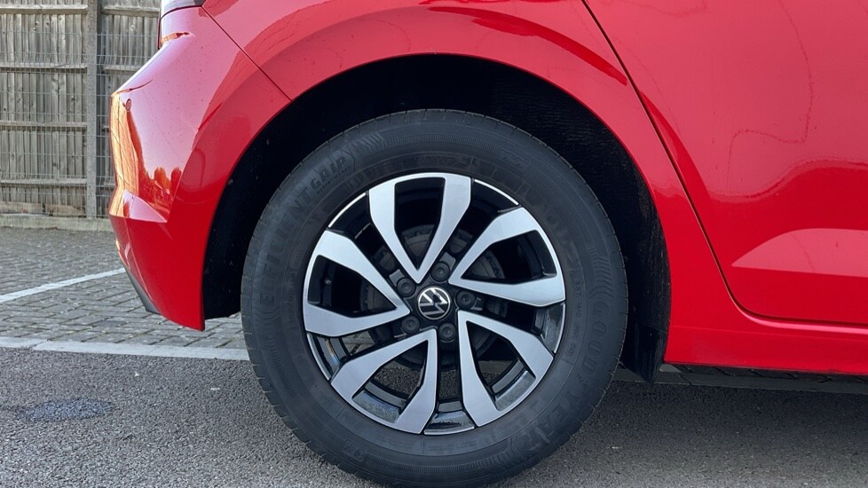 Used Volkswagen Polo 2021 for sale - 76092031: Photo 5