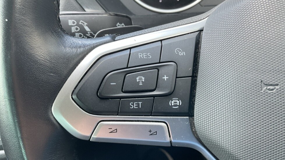 Used Volkswagen Tiguan 2022 for sale - 76691419: Photo 31