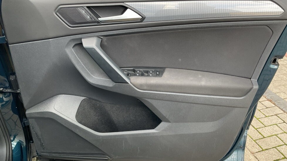 Used Volkswagen Tiguan 2022 for sale - 76691419: Photo 37