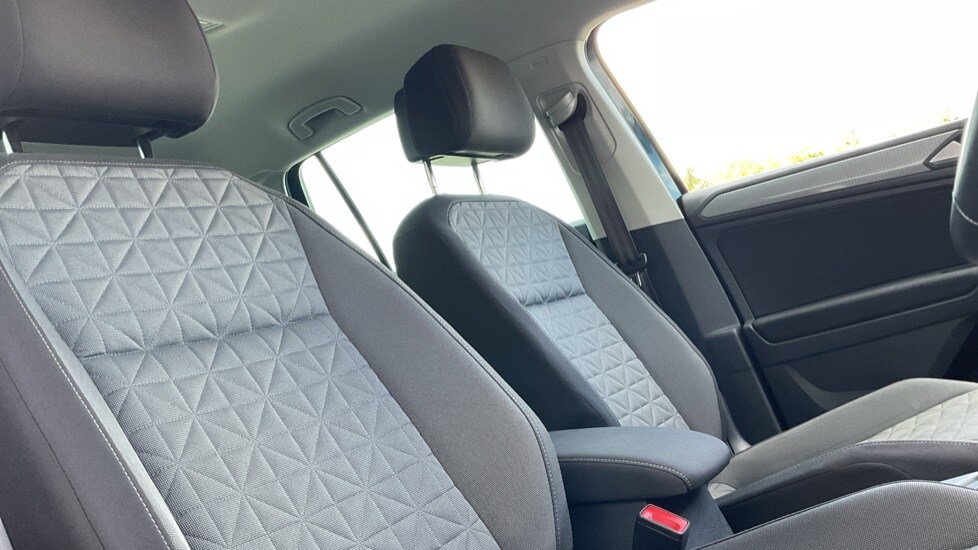 Used Volkswagen Tiguan 2022 for sale - 76691419: Photo 38