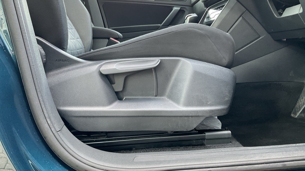 Used Volkswagen Tiguan 2022 for sale - 76691419: Photo 39