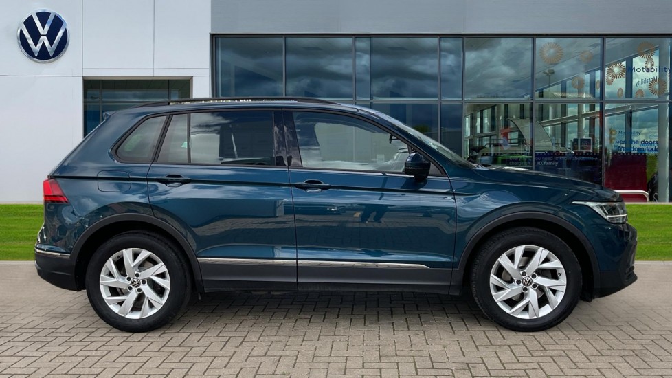 Used Volkswagen Tiguan 2022 for sale - 76691419: Photo 4