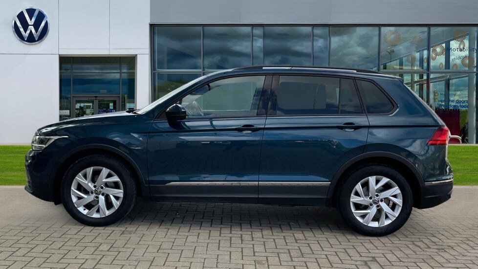 Used Volkswagen Tiguan 2022 for sale - 76691419: Photo 9
